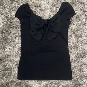 Stretch top with a bow
